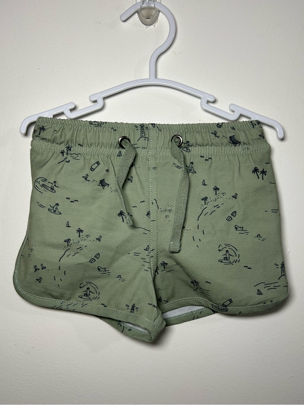 Rylee + Cru Green Surf Print Lounge Shorts